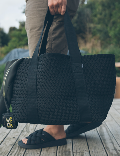 The Weekender Beach Tote | Nylon