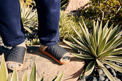 Men's Zuma Slipper | Quilted Denim | Sherpa | Crepe Rubber